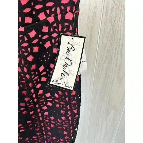 Bee Darlin Sz 16/17 Laser Cutout Mini Dress Neon Pink Black Lace Sleeveless NEW - Picture 3 of 8